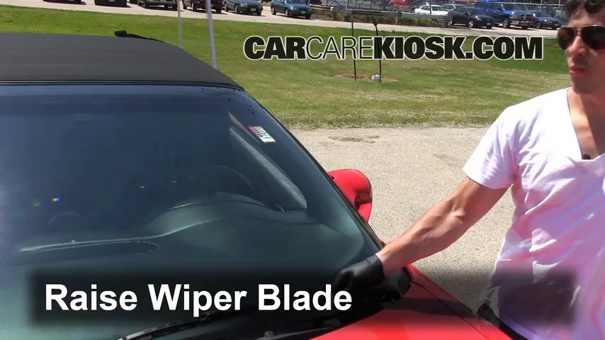 2001 Pontiac Firebird 3.8L V6 Convertible Windshield Wiper Blade (Front)